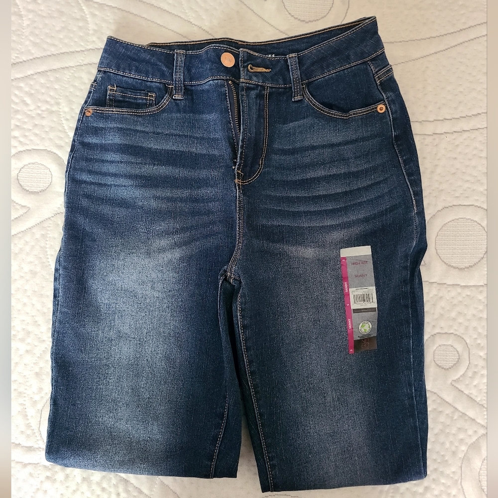 High wasted skinny jeans